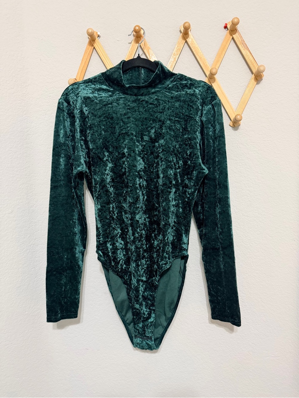 Victorias Secret Green Velour Turtleneck Bodysuit Size Large